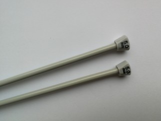 Принадлежности для вязания - Спицы длинные Nr. 5.0